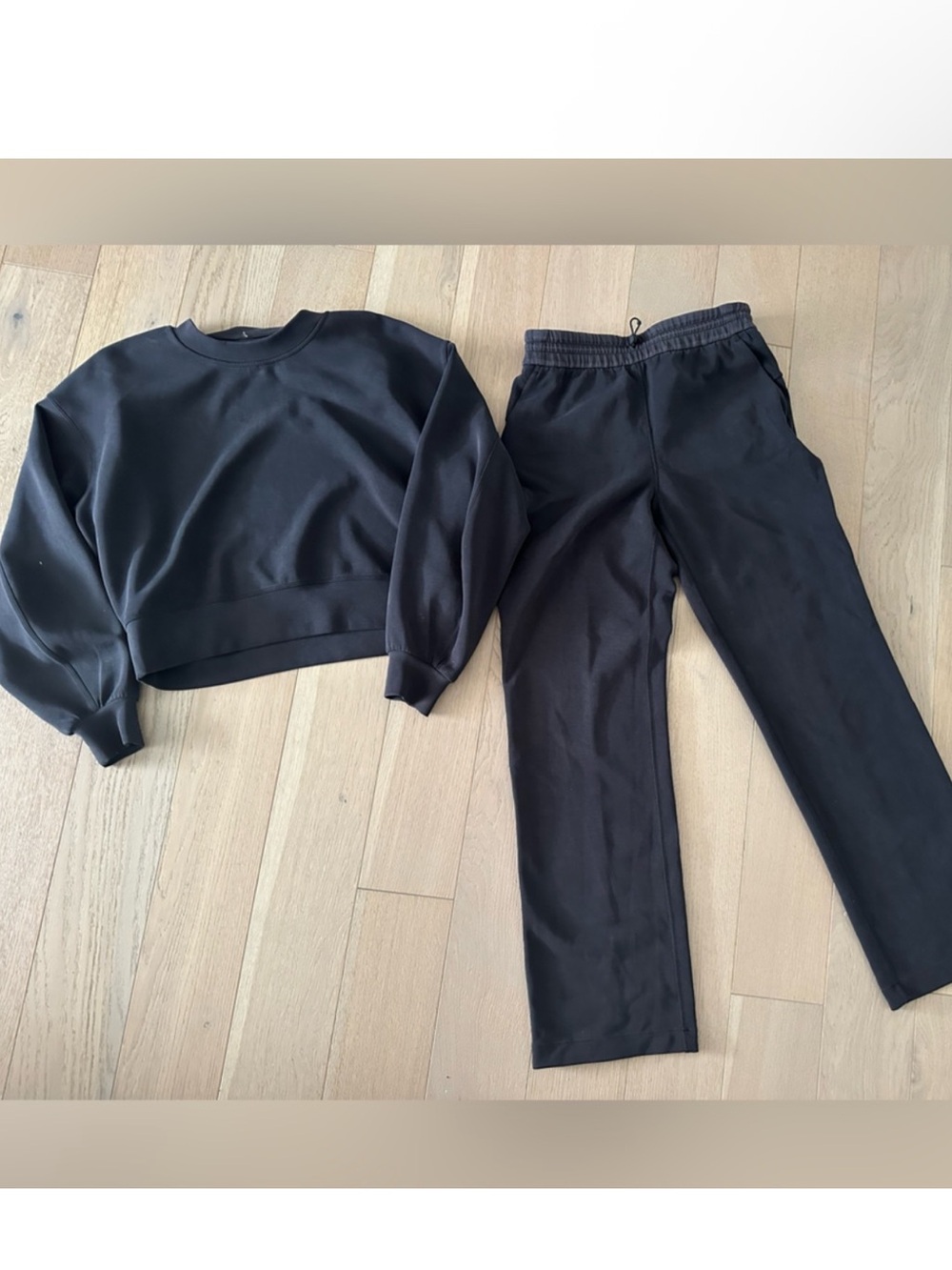 Lululemon SOFTSTREME Set